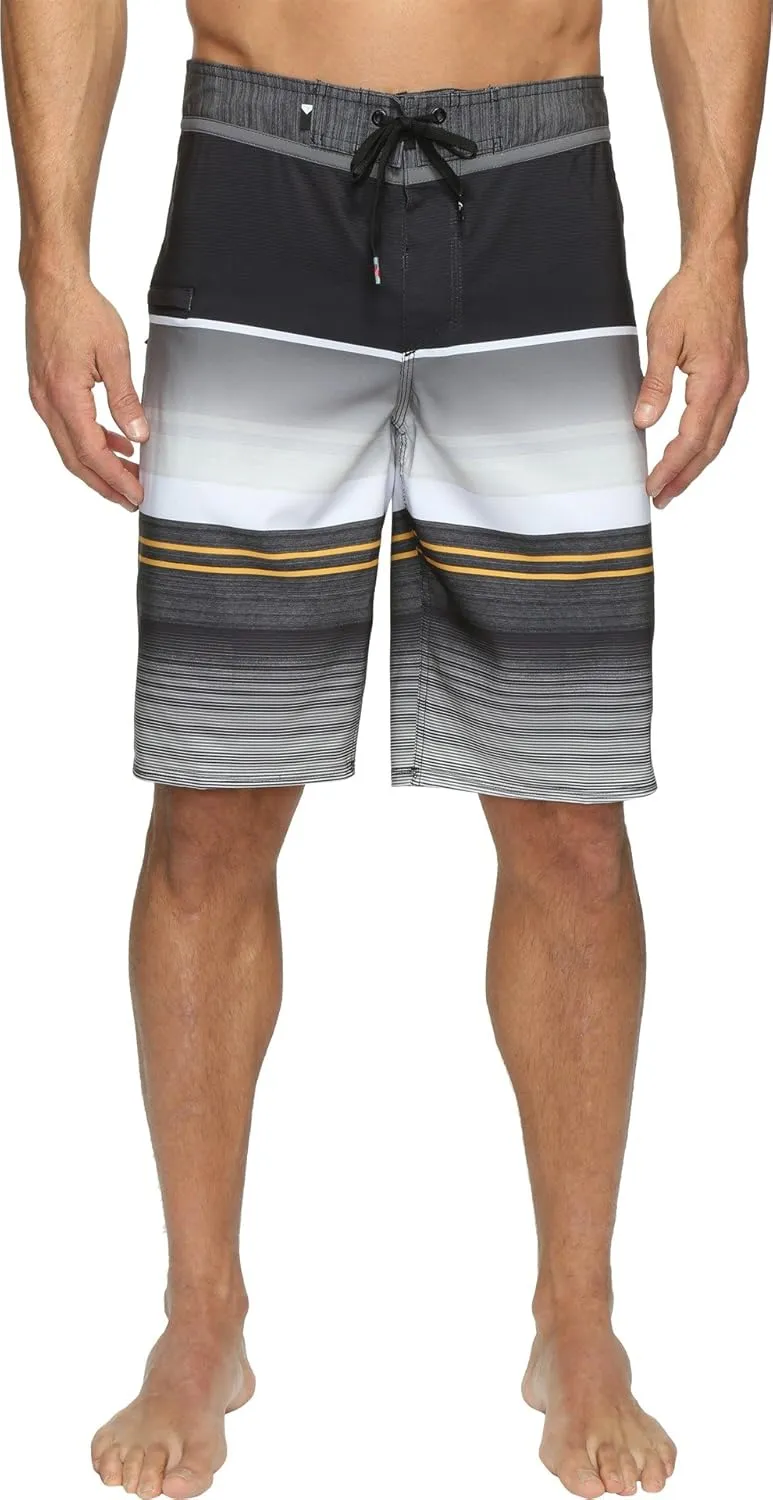 Quiksilver Men's Everyday Stripe Vee 21 Boardshort