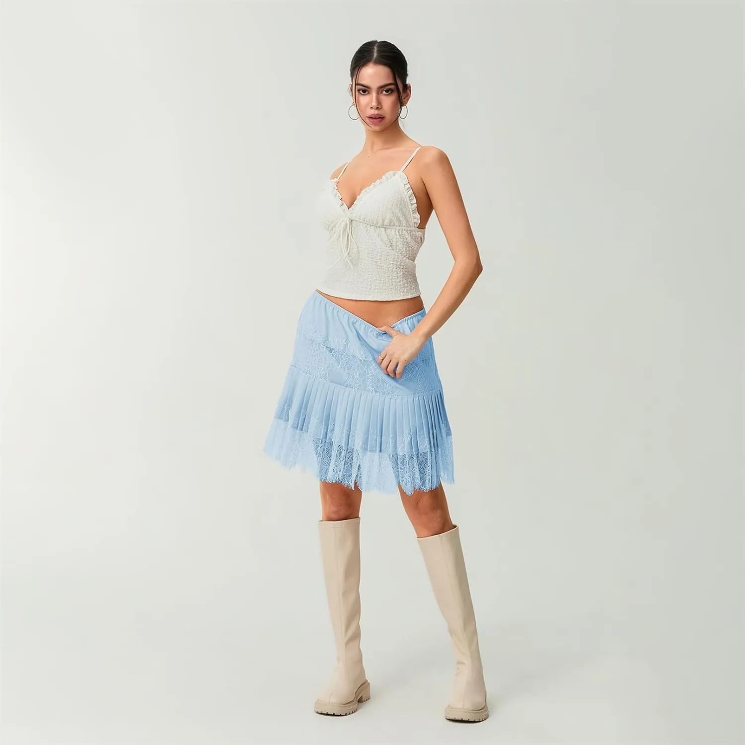 Women Y2k Lace Pleated Mini Skirt Low Rise Floral Lace Ruffle Ruched Tiered Short Skirt Summer Lace Slip Underskirts