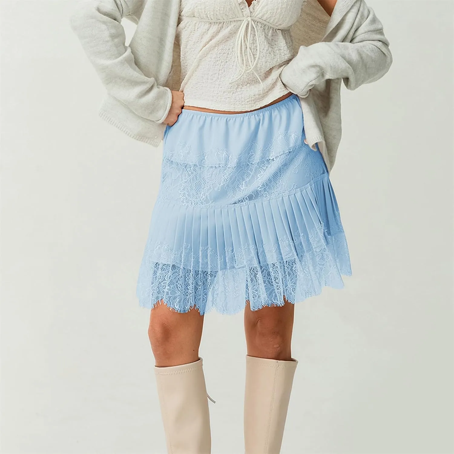 Women Y2k Lace Pleated Mini Skirt Low Rise Floral Lace Ruffle Ruched Tiered Short Skirt Summer Lace Slip Underskirts