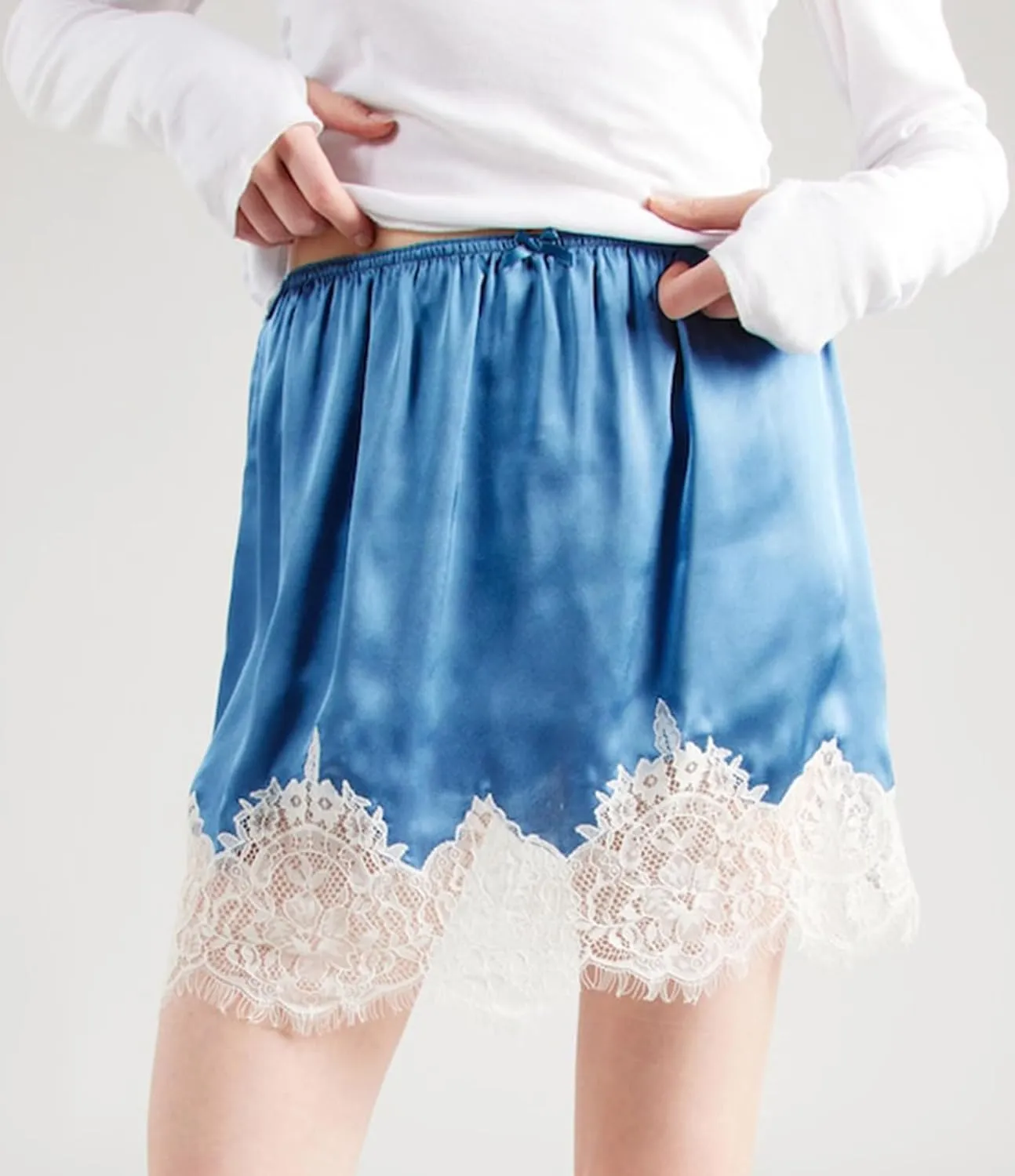 Women Y2k Lace Trim Slip Skirt A Line Pleated Flowy Layered Short Skirts Floral Lace Ruffle Tiered Half Underskirt