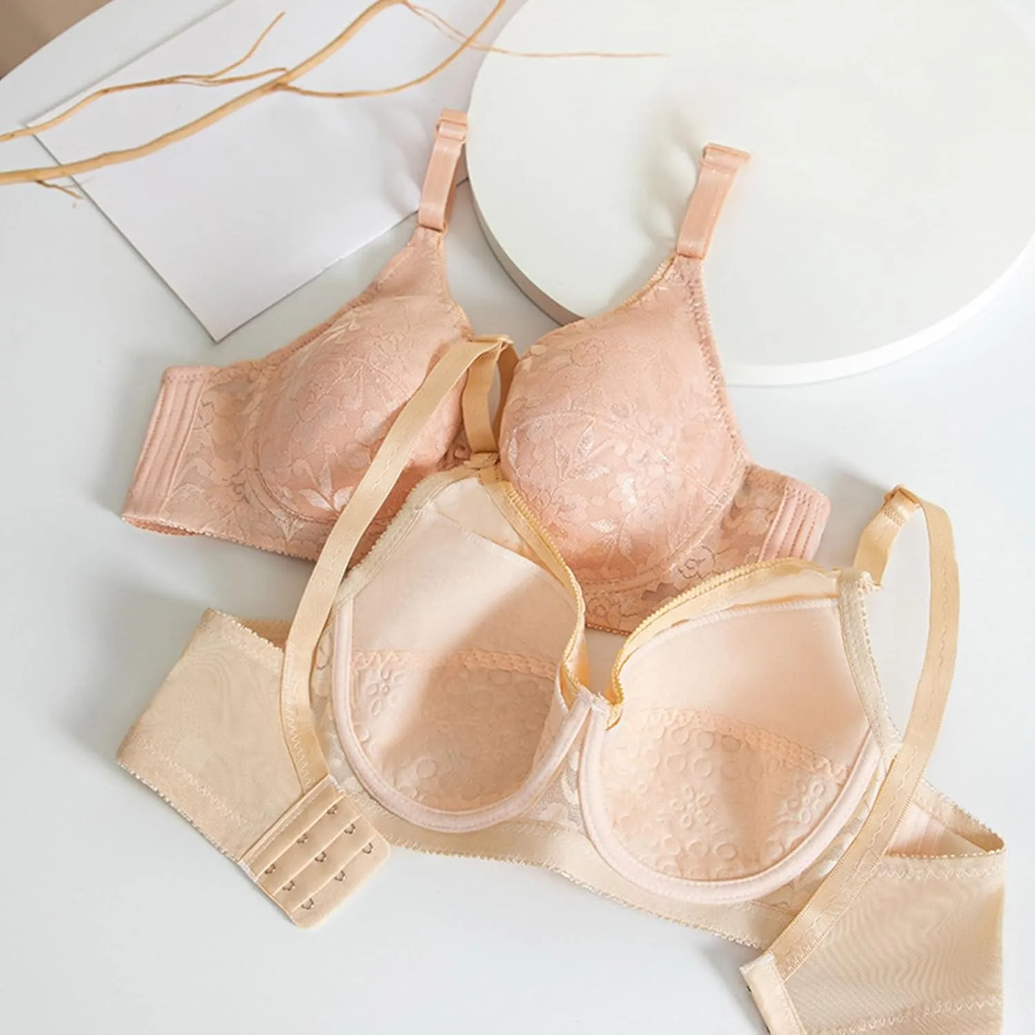 Women's Lingerie Sexy Lace Bra Push Up Effect Plus Size Bras Outfits Sheer Balconette Underwire Unlined Bralettes