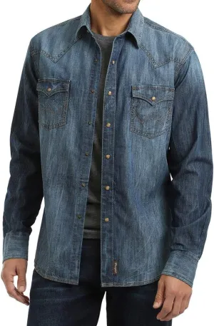 Wrangler Men's Retro Two Pocket Long Sleeve Snap Shirt