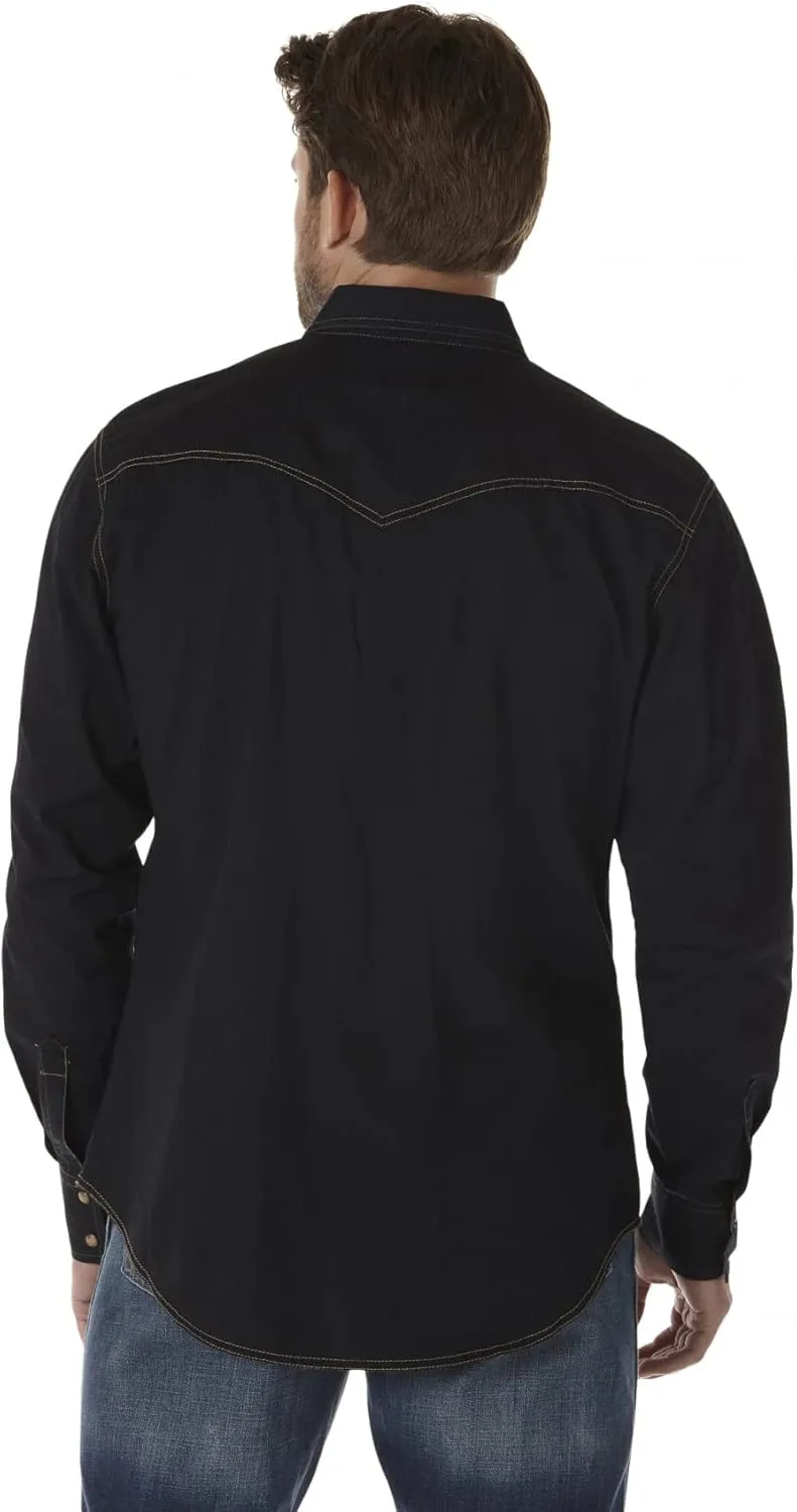 Wrangler Men's Retro Two Pocket Long Sleeve Snap Shirt