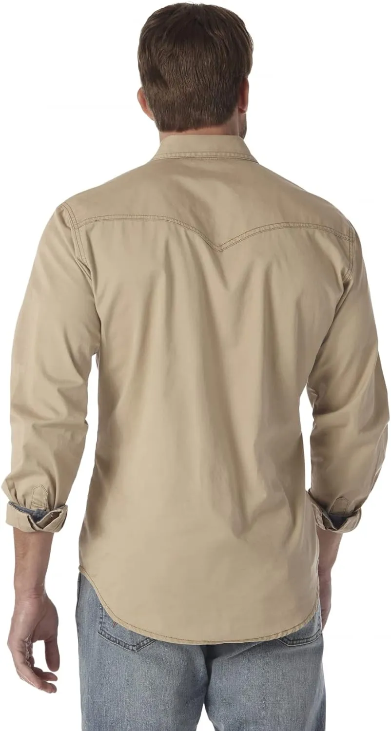 Wrangler Men's Retro Two Pocket Long Sleeve Snap Shirt