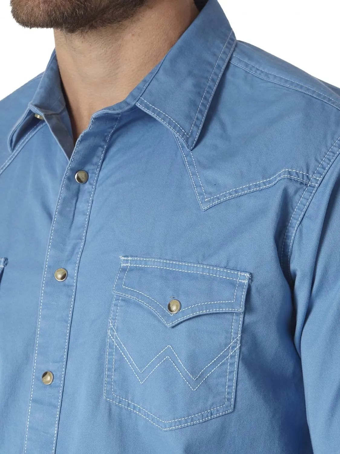 Wrangler Men's Retro Two Pocket Long Sleeve Snap Shirt