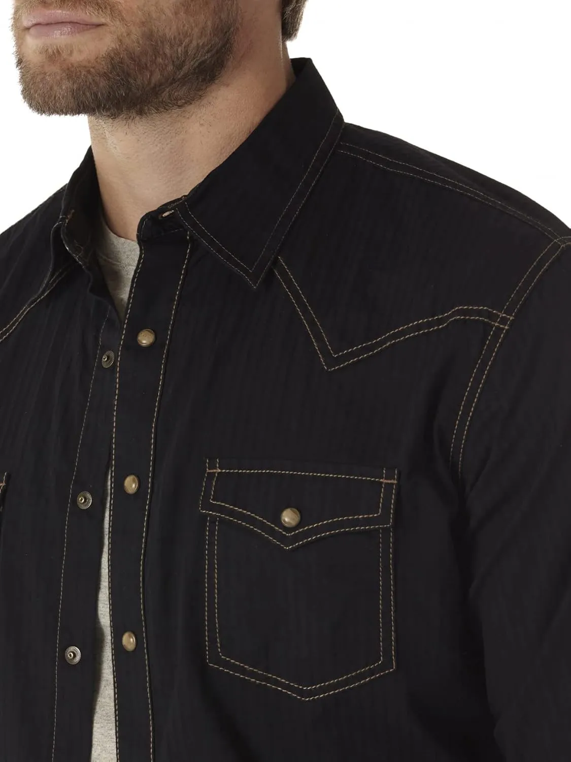 Wrangler Men's Retro Two Pocket Long Sleeve Snap Shirt