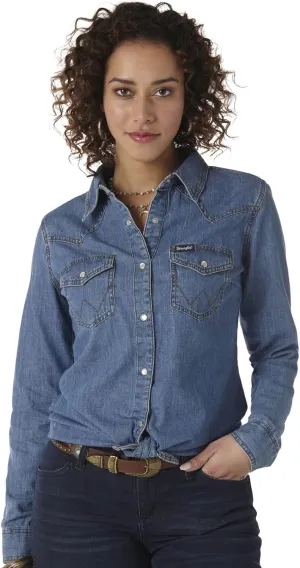 Wrangler Women's Retro Long Sleeve Western Snap Shirt Mid Denim